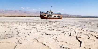 به این دلیل نگران دریاچه ارومیه و احیای آن بودیم+ عکس