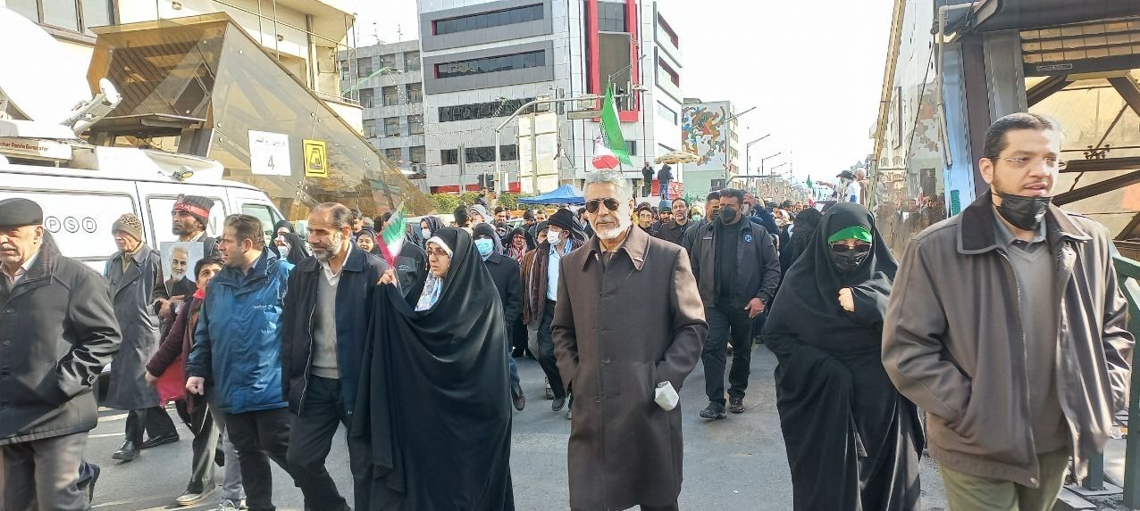 حضور جمعی از مسئولان لشکری و کشوری در راهپیمایی 22 بهمن تهران